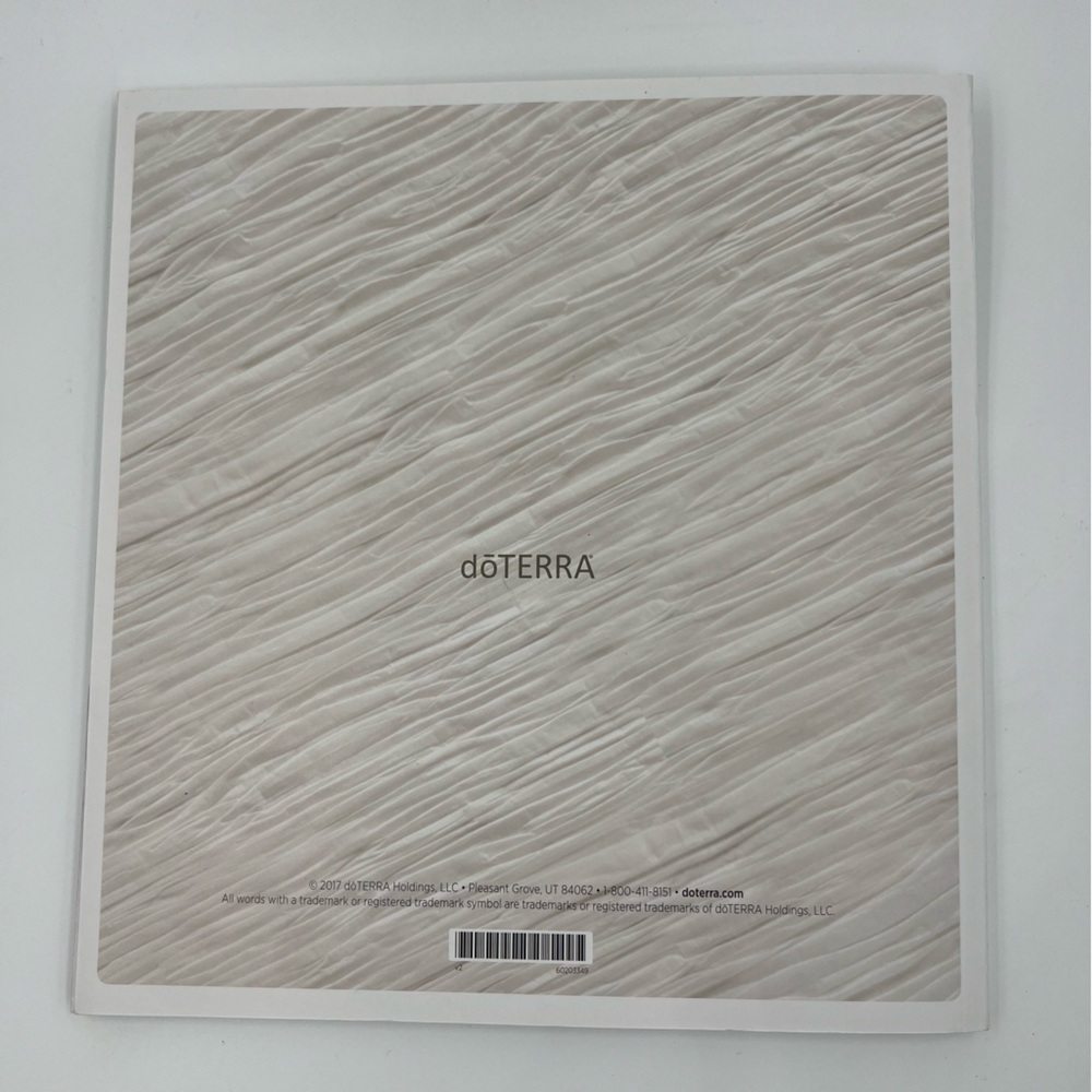 NWT The DoTerra essentials Book - Picture 2 of 3